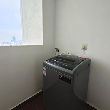 ジョホールバルOne Tebrau By Antlerzoneアパートメント エクステリア 写真